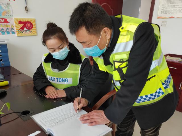 1581493864807061.jpg 我身邊的共產(chǎn)黨員 六安北中心 劉其林 800.jpg