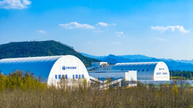 1745543084622682.jpg 05.jpg